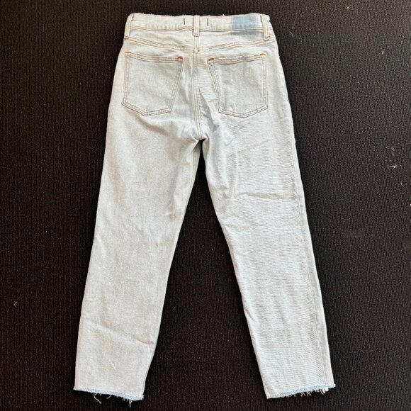 Abercrombie & Fitch High Rise Mom Jeans - Picture 3 of 3